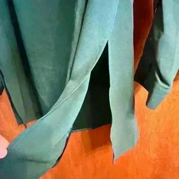 Calvin Klein Jeans Womens Green Blouse Size Large - Picture 4 of 4